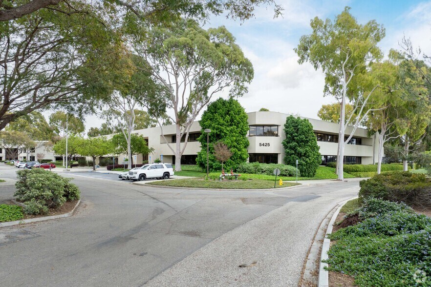 More Photos Of 5425 Hollister Ave, Santa Barbara Office For Lease