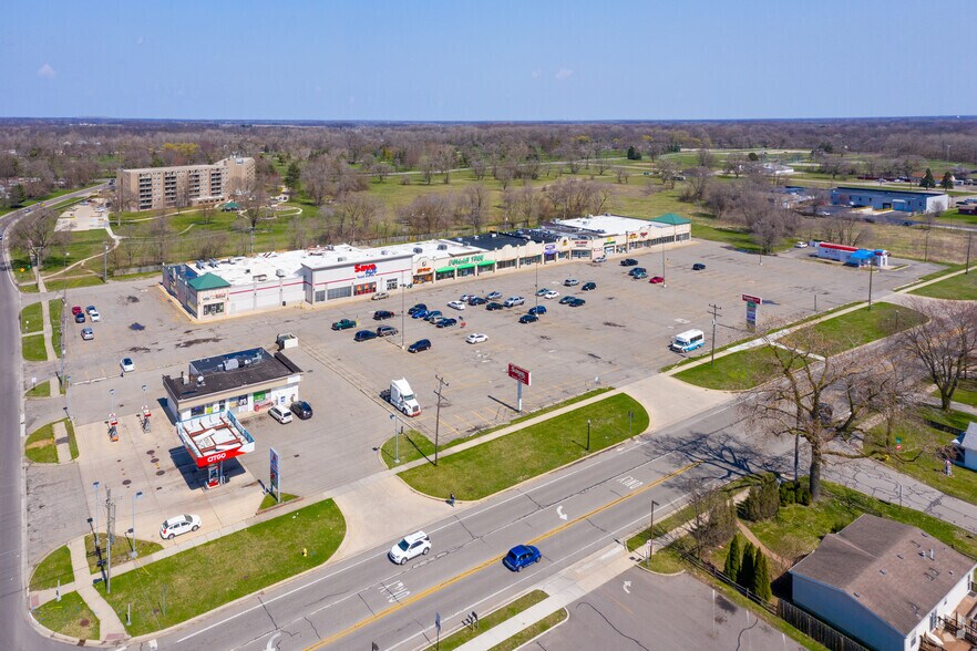 More Photos Of 1595-1631 Holmes Rd, Ypsilanti Unknown For Lease