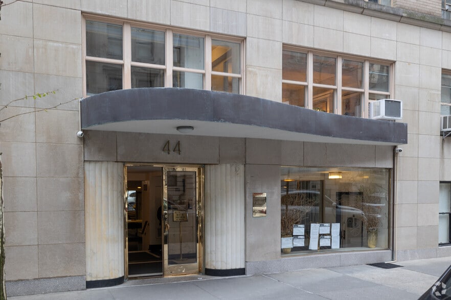 Primary Photo Of 44 E 67th St, New York Apartments For Lease