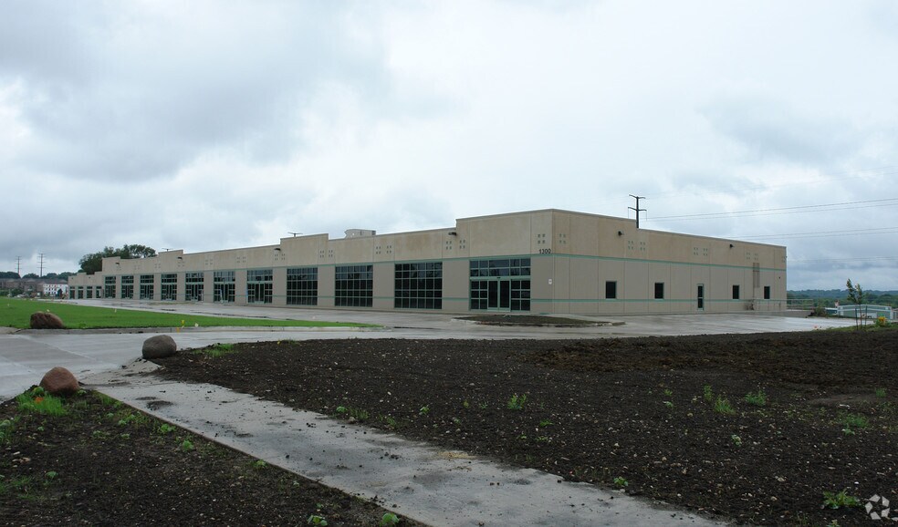 More Photos Of 1300 Metro East Dr, Pleasant Hill Light Manufacturing For Sale
