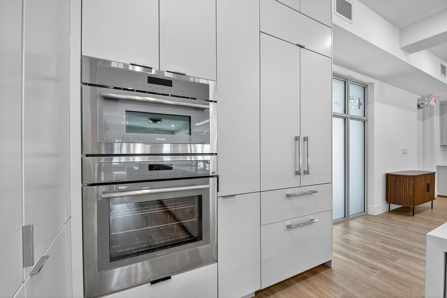 More Photos Of 3705 N Federal Hwy, Delray Beach Medical For Sale