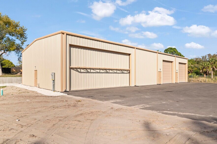 Primary Photo Of 6305 Springer Dr, Port Richey Industrial For Sale