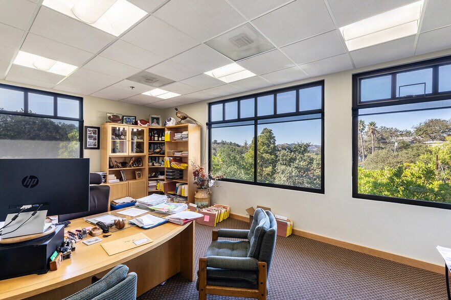 More Photos Of 690 De Long Ave, Novato Office For Sale