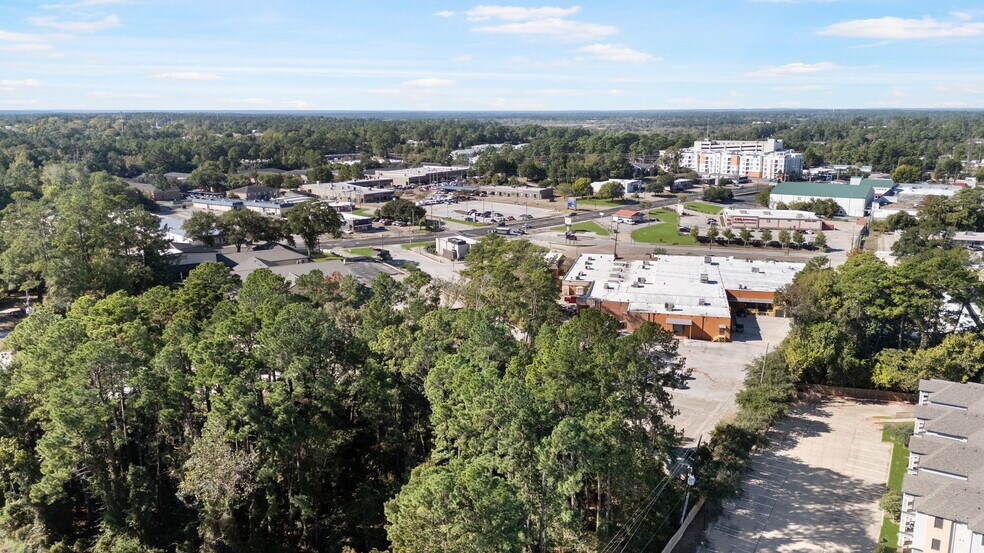 More Photos Of 2455 Montgomery Rd, Huntsville Apartments For Sale
