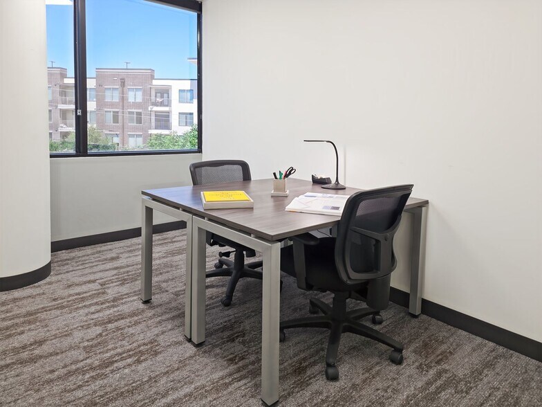 More Photos Of 4211 Cedar Springs Rd, Dallas Office Residential For Lease