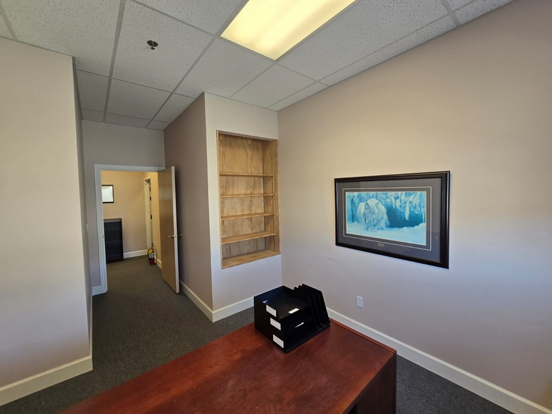 More Photos Of 17957 55th Ave, Surrey Warehouse For Sale