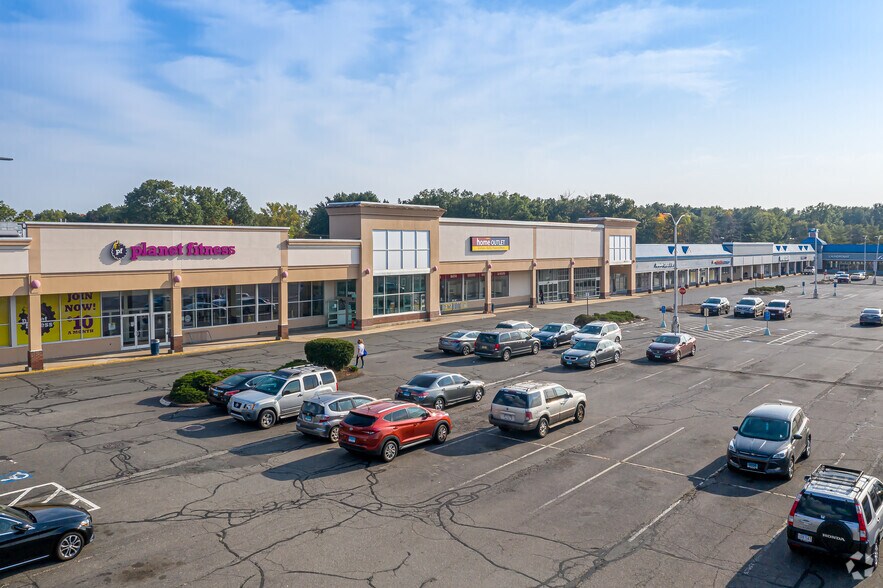 More Photos Of 265 Ellington Rd, East Hartford General Retail For Lease