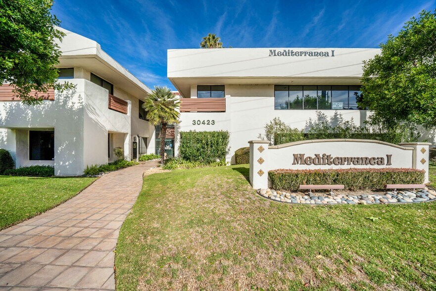 More Photos Of 30423 Canwood St, Agoura Hills Office For Sale