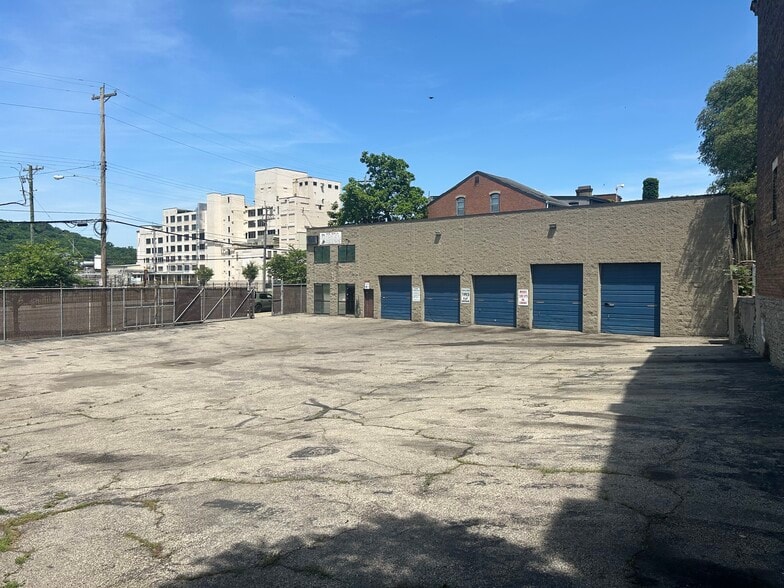 More Photos Of 2500 Spring Grove Ave, Cincinnati Warehouse For Sale