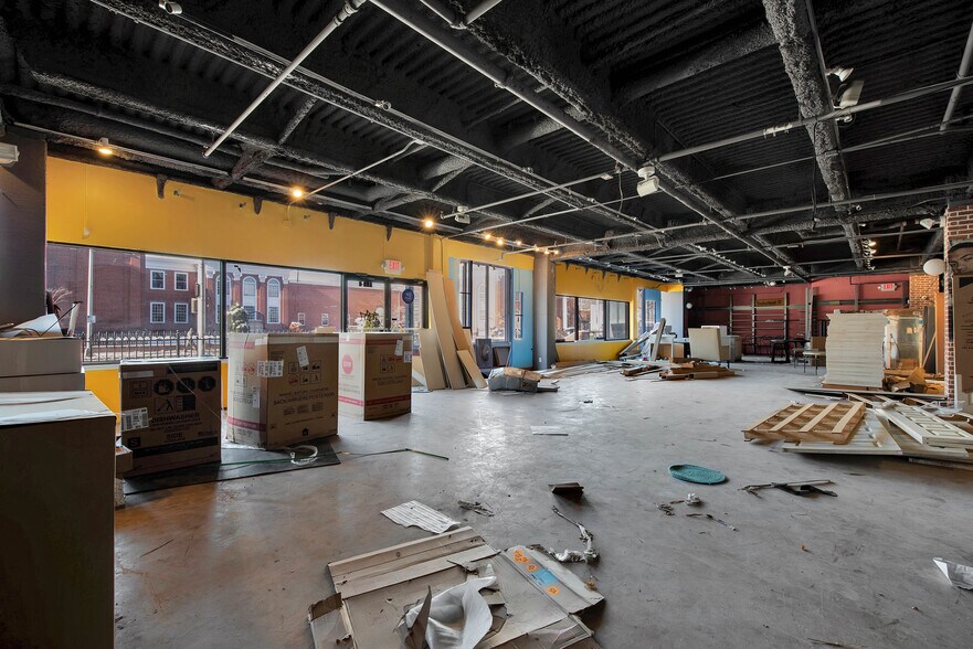 More Photos Of 250 Main St, Hartford Apartments For Lease