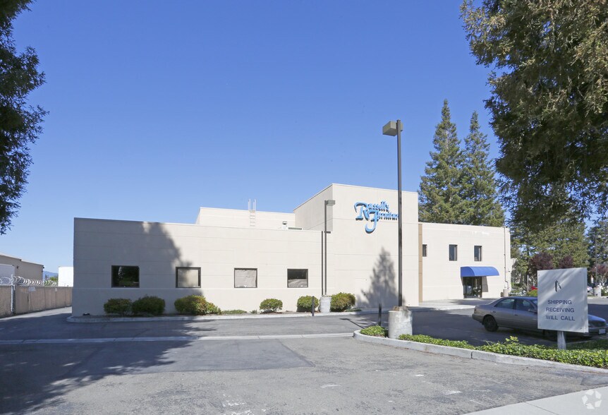 More Photos Of 980 Walsh Ave, Santa Clara Research And Development For Lease