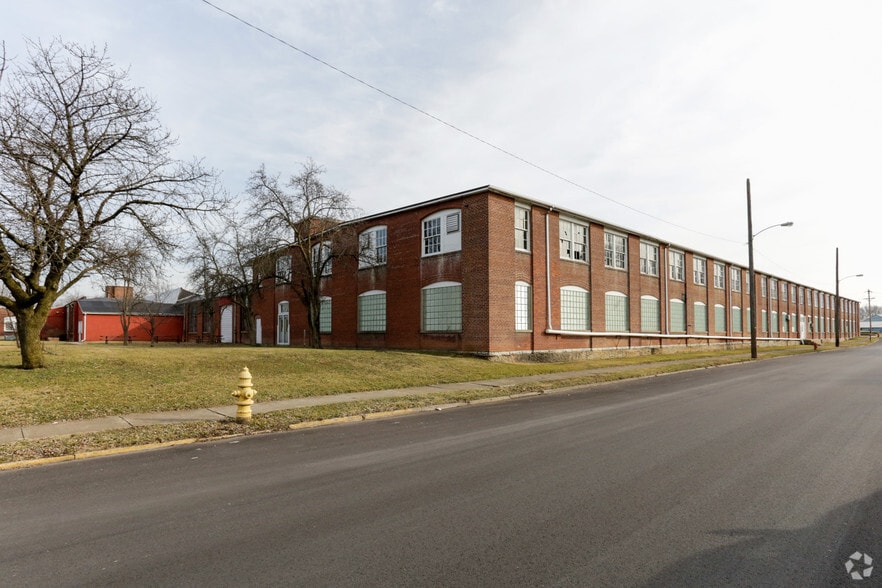 More Photos Of 750 S Main St, Piqua Manufacturing For Sale