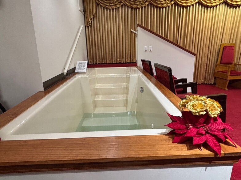 More Photos Of 13304 Toepfer Rd, Warren Religious Facility For Sale