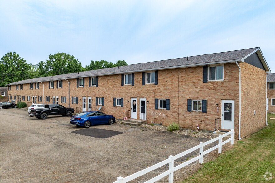 Primary Photo Of 1422-1424 N Chapel St, Louisville Apartments For Sale