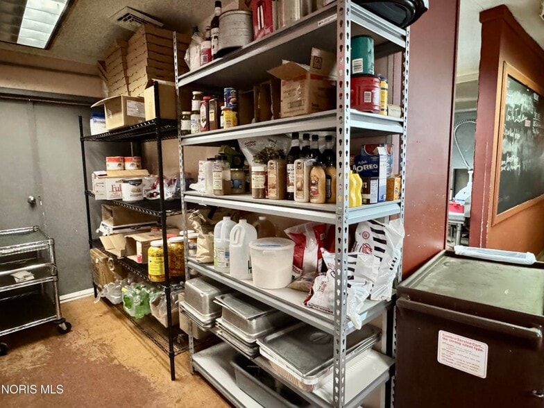 More Photos Of 404 W Vine St, Edgerton Restaurant For Sale