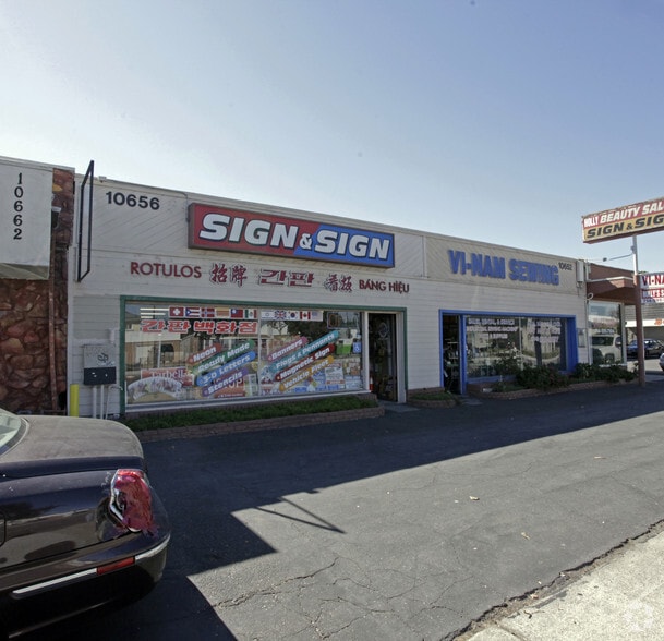 Primary Photo Of 10652 Garden Grove Blvd, Garden Grove Storefront For Lease