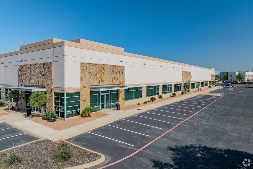 Primary Photo Of 654 Richland Hills Dr, San Antonio Office For Sale
