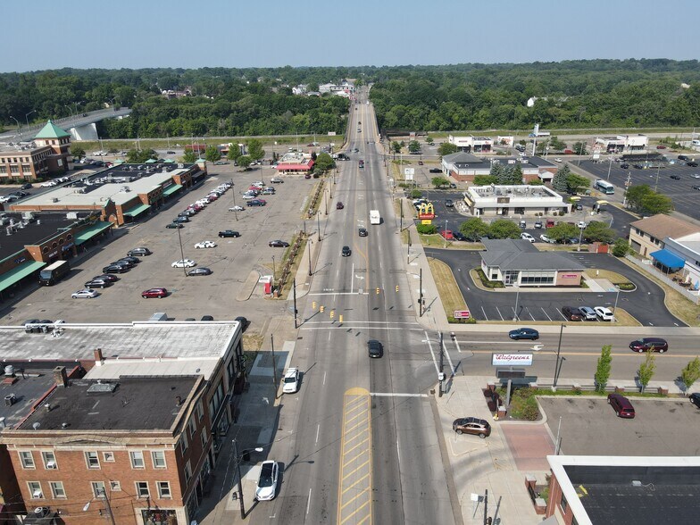More Photos Of 129 Lincoln Way W, Massillon Land For Lease