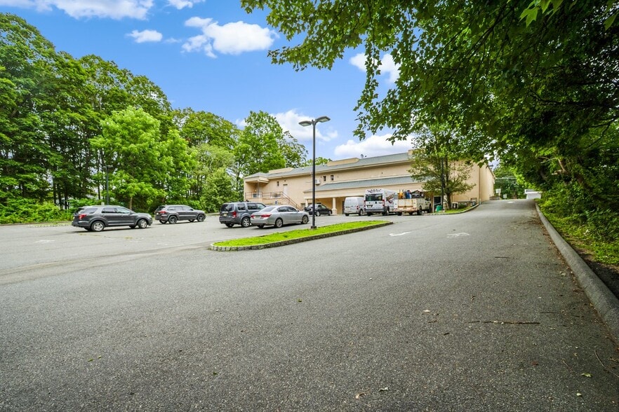 More Photos Of 389 Dover Chester Rd, Randolph Storefront Retail Office For Sale