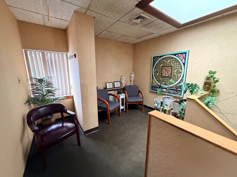 More Photos Of 2 Hillside Ave, Williston Park Medical For Lease