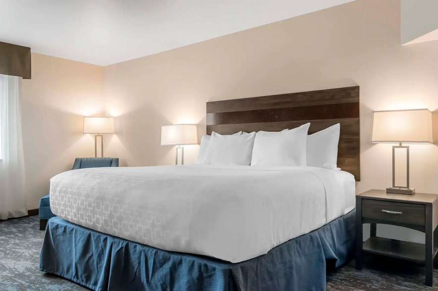 More Photos Of 4655 Harrison Ave, Butte Hotel For Sale