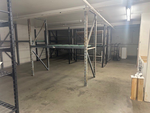 More Photos Of 570 S Beach Blvd, La Habra Mixed Retail For Sale