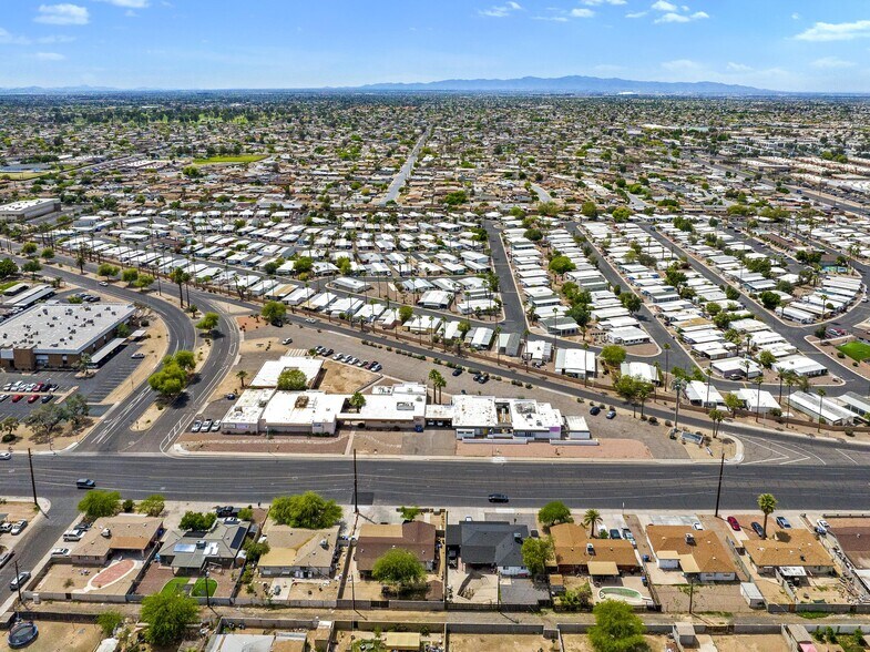More Photos Of 4700 N 51st Ave, Phoenix Medical For Sale