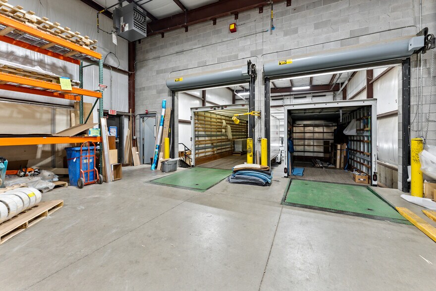 More Photos Of 115 Industrial Dr, Northampton Warehouse For Sale