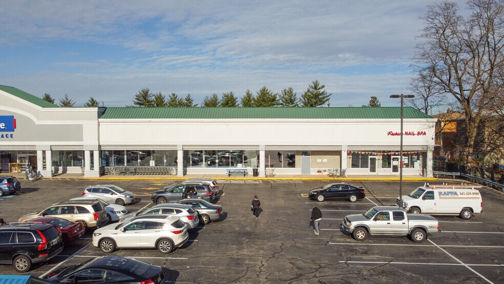 More Photos Of 59 Outwater Ln, Garfield Unknown For Lease