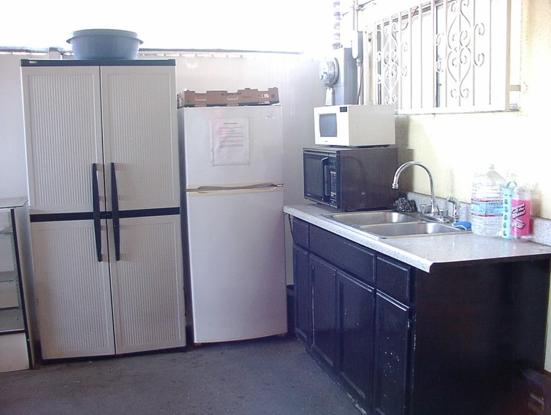 More Photos Of 1327 E Mauretania St, Wilmington Religious Facility For Sale