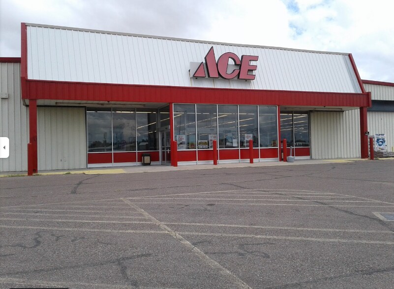 More Photos Of 2100 W Dickinson Blvd, Fort Stockton Freestanding For Sale