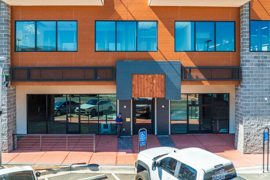 More Photos Of 2100 Louisiana Blvd NE, Albuquerque Coworking Space