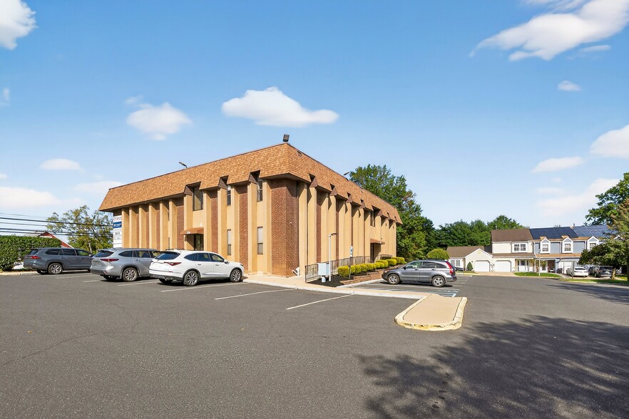 More Photos Of 228 Route 34, Old Bridge Office For Sale