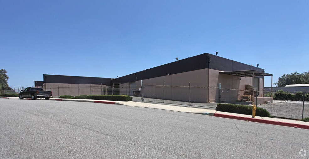 Primary Photo Of 10750-10810 St Louis Dr, El Monte Warehouse For Lease