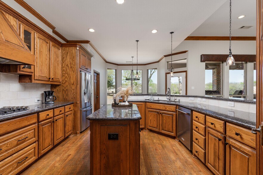 More Photos Of 11030 Wild Rose Ln, Anna Multifamily For Sale