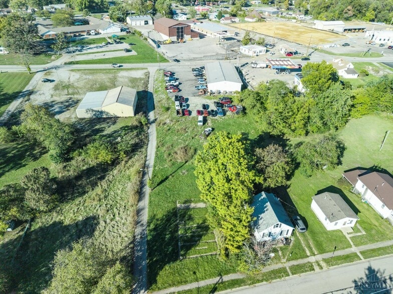 More Photos Of 487 E Main St, Hillsboro Flex For Sale