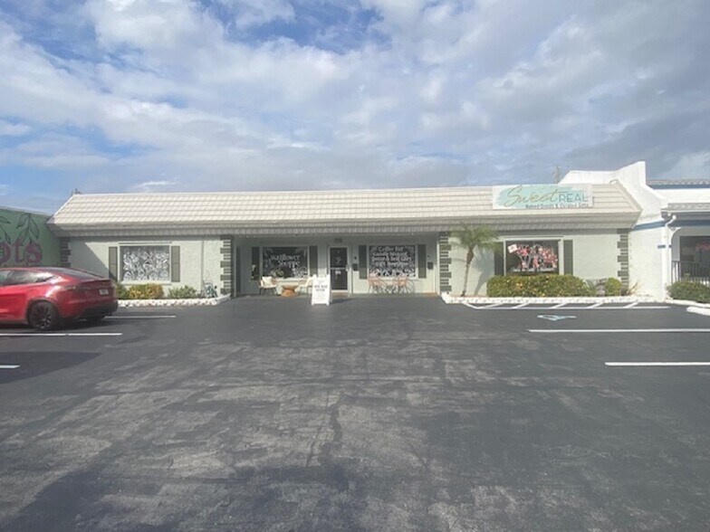 Primary Photo Of 1615 SE 47th Ter, Cape Coral Storefront Retail Office For Sale