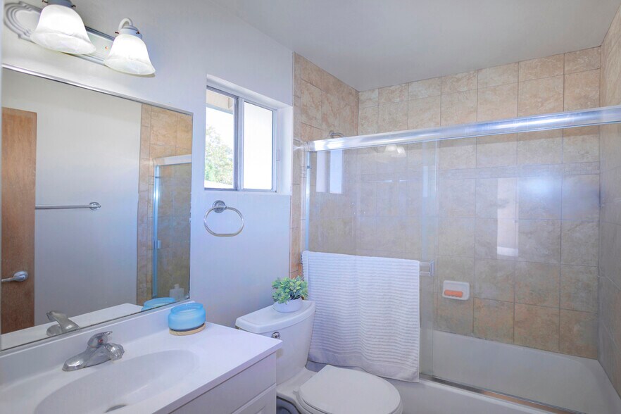 More Photos Of 2315 Monroe St, Santa Clara Apartments For Sale