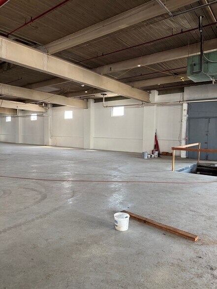 More Photos Of 253 Georgia Ave, Providence Manufacturing For Lease