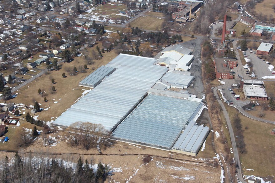 More Photos Of 609-621 E Maple Ave, Newark Light Manufacturing For Sale