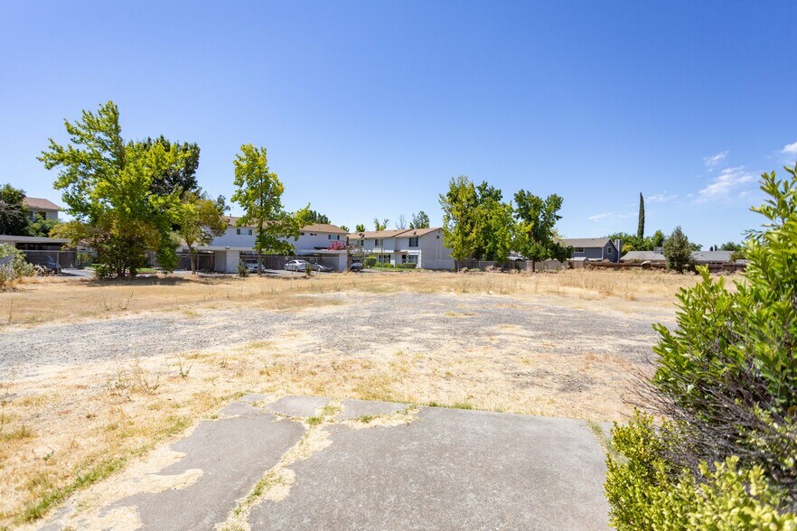 More Photos Of 7620 La Mancha Way, Sacramento Religious Facility For Sale