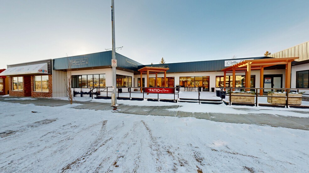 More Photos Of 4810 50 st, Stettler Flex For Lease