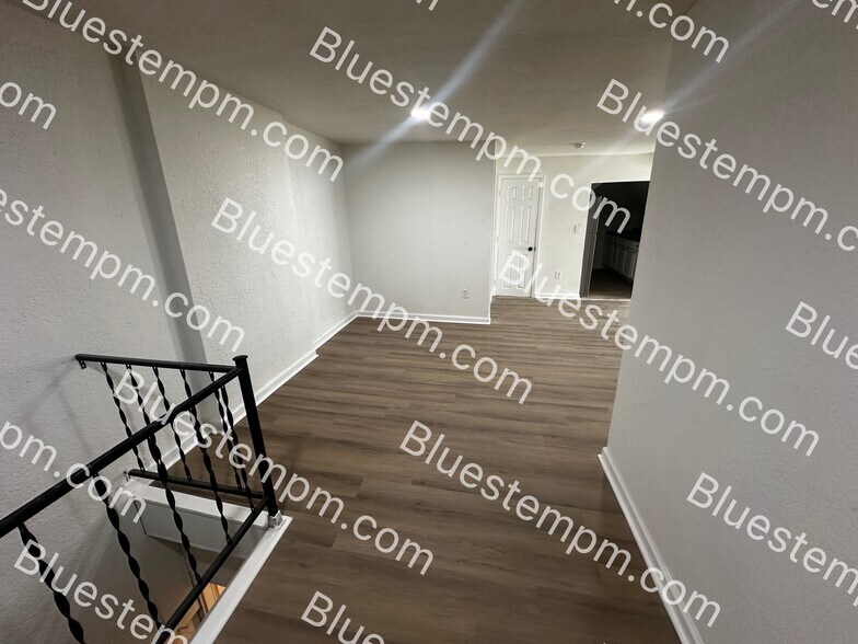 More Photos Of 1115 Felix St, Saint Joseph Apartments For Sale