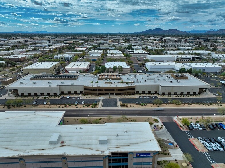 More Photos Of 7499 E Paradise Ln, Scottsdale Industrial For Sale