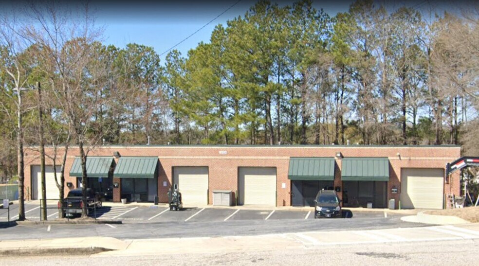 More Photos Of 5330 Oakdale Rd, Smyrna Warehouse For Lease