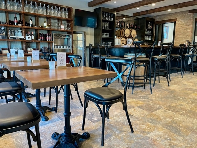 More Photos Of 524 Sheridan Rd, Highwood Restaurant For Sale