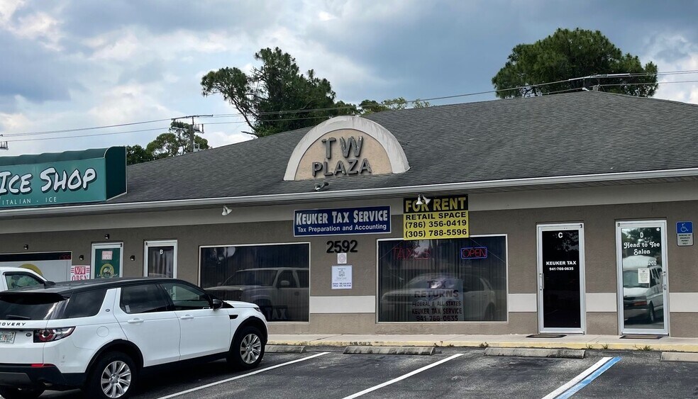 Primary Photo Of 2592 Tamiami Trl, Port Charlotte Freestanding For Lease