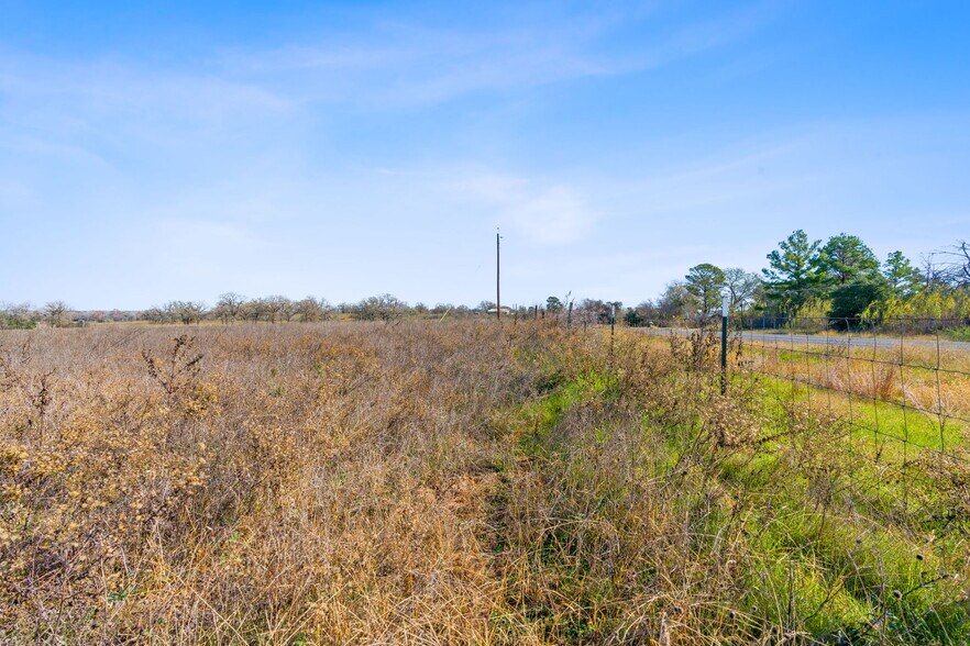 More Photos Of 10866 US-90, Harwood Land For Sale