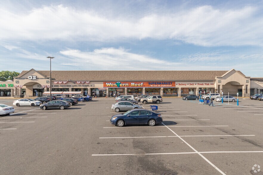 Primary Photo Of 2040-2050 Forest Ave, Staten Island Storefront For Lease