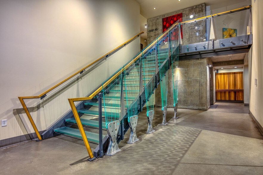 More Photos Of 2230 NW 57th St, Seattle Apartments For Lease